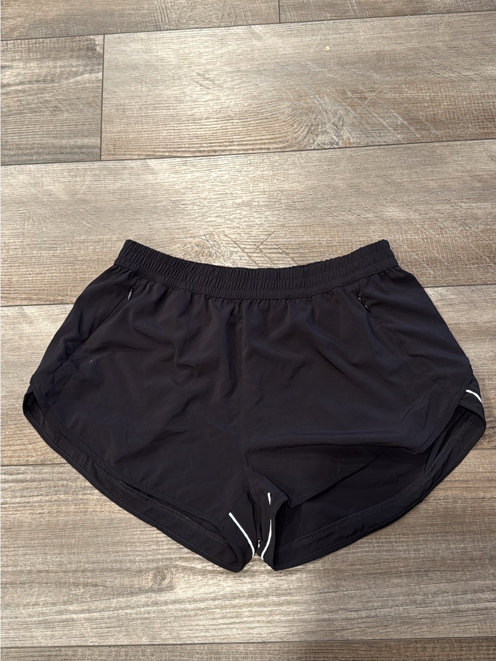 Ptula Shorts